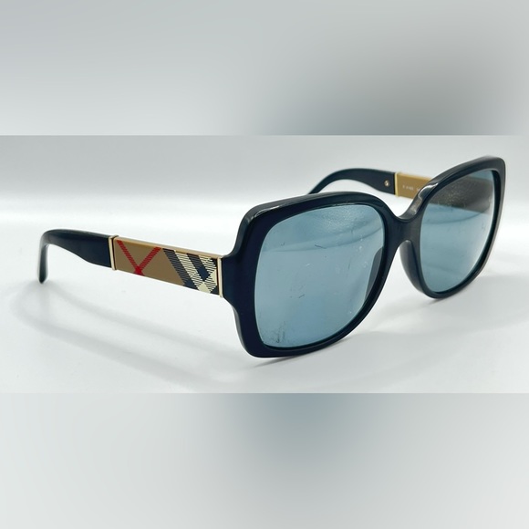 burberry b4160